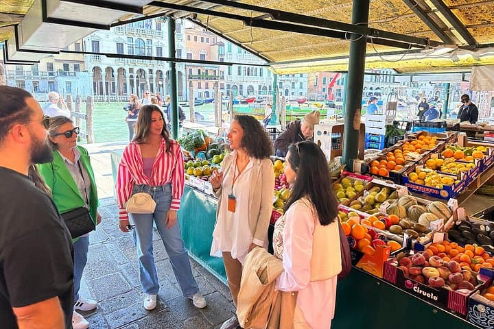 Rialto Market Food Tour: Wine Tasting and Sightseeing in Venice — photo 1 of 20