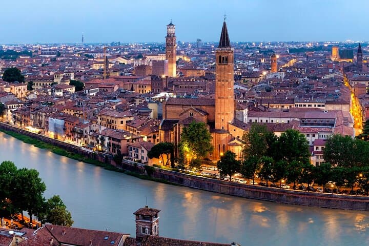 Verona Private Walking Tour with a Local — photo 1 of 10