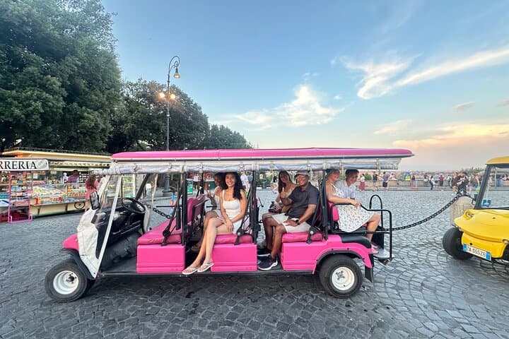 Private Golf Cart Tour of Rome with Professional Photoshoot — photo 1 of 6