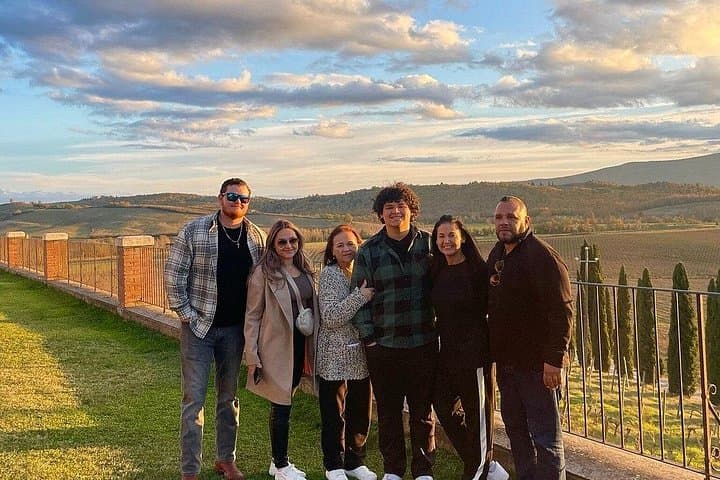 Private Tuscan Vineyards Experience: Full Day in Chianti — photo 1 of 13