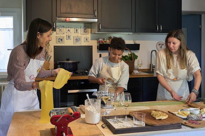 Authentic Ravioli Making Class in Scenic Monferrato Countryside — photo 1 of 9