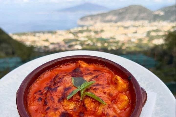 Cooking Class in Sorrento: From our Garden to your Dish! — photo 1 of 28