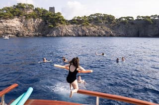 Private Boat Experience to the islands of Ischia and Procida