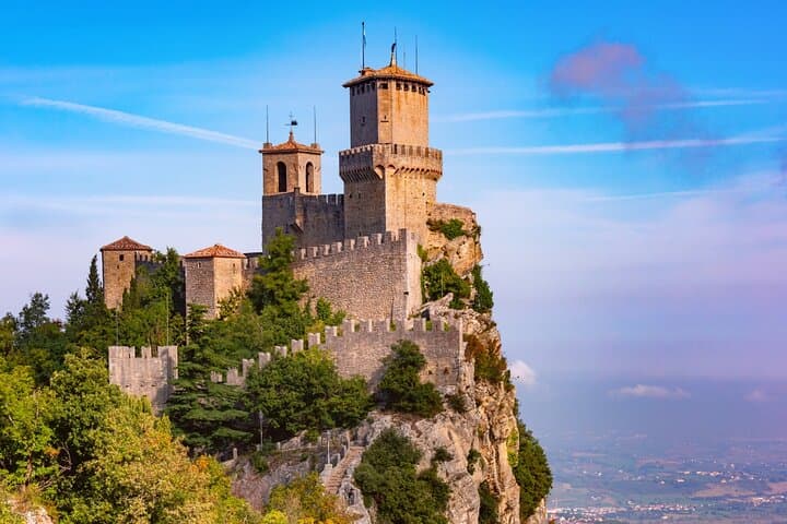 From Florence to the Repubblic of San Marino One Day Trip — photo 1 of 14