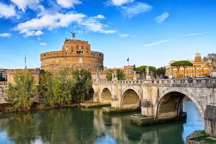 Castel Sant'Angelo Access and Optional Audioguide or Ghost Tour — photo 1 of 4