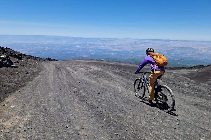 Mt. Etna Cycling to the Top small group — photo 1 of 12