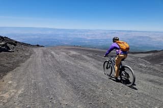 Mt. Etna Cycling to the Top small group