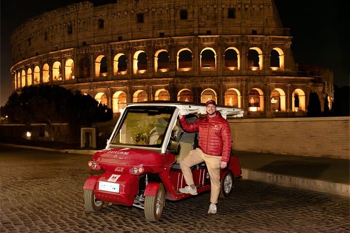 Rome by Night: Golf Cart Tour — photo 1 of 10
