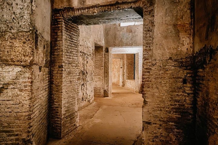 Domus Aurea Self-Guided Tour with Virtual Reality Experience — photo 1 of 8