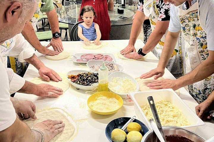 Pizza Making Class with Lemon Grove Tour in Sorrento — photo 1 of 17