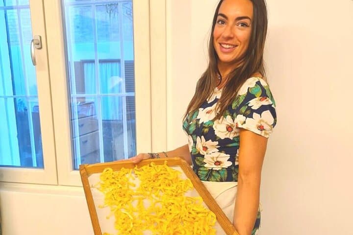 Fresh Pasta Cooking Class in 90 Minutes in Bologna — photo 1 of 2