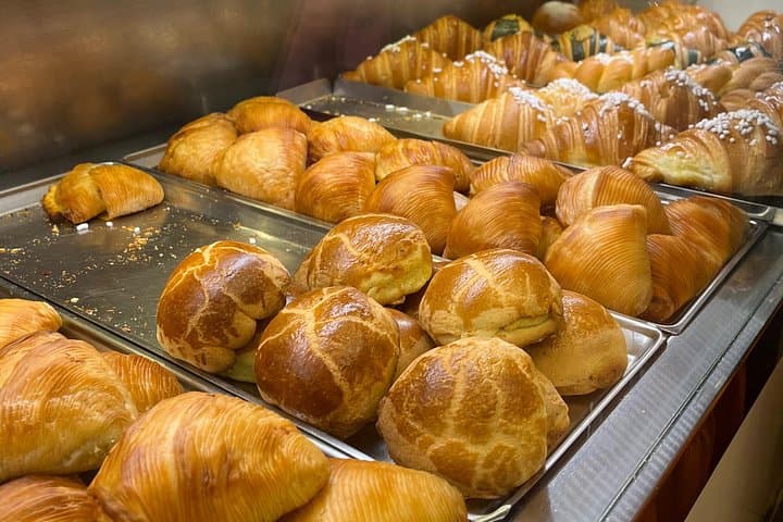 Classic Roman Breakfast Walk - Eat Like a Local — photo 1 of 8