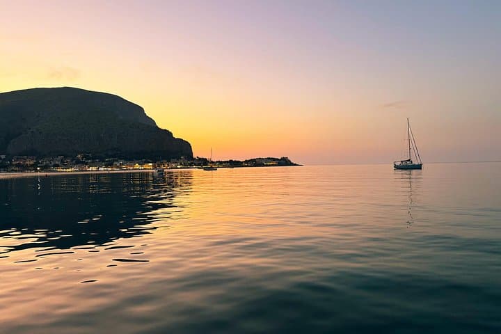 Palermo Mondello at Sunset with Bath and Aperitif — photo 1 of 16
