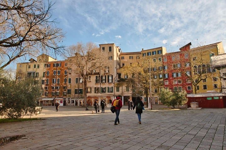 Venice Cannaregio and the Historic Jewish Ghetto Group Tour — photo 1 of 7