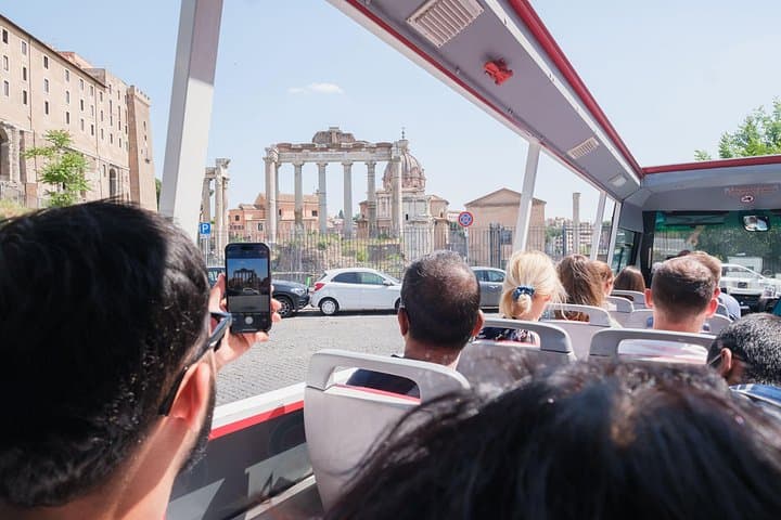 Caracalla Baths Ticket with Transfer and Audio Guide App — photo 1 of 7