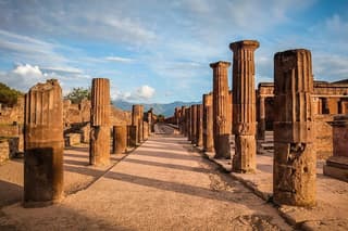 Pompeii, Herculaneum & Mt. Vesuvius Guided Tour from Sorrento