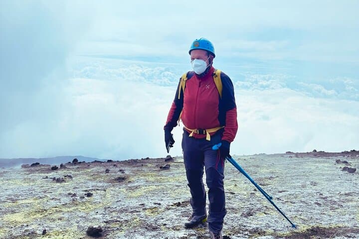 Tour of the summit craters of Etna (3406 m) with video drone — photo 1 of 15