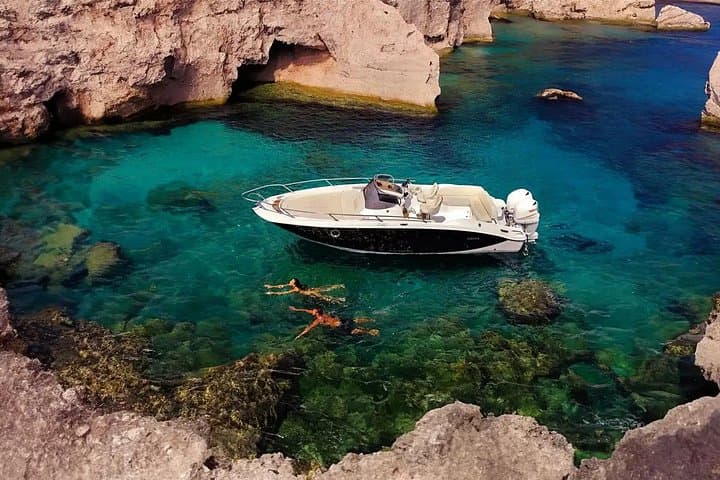 Scilla & Messina Coast: Private Boat Tour for Cruise Passengers — photo 1 of 11