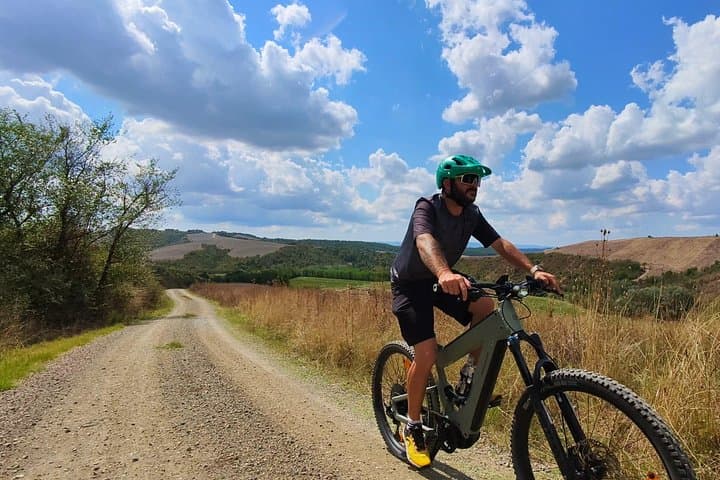 Certaldo E Bike Tour — photo 1 of 2