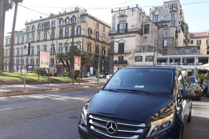 Naples Airport Private Transfer to City Center — photo 1 of 4