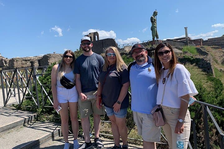 Private Walking Tour in the Ancient Pompeii — photo 1 of 10
