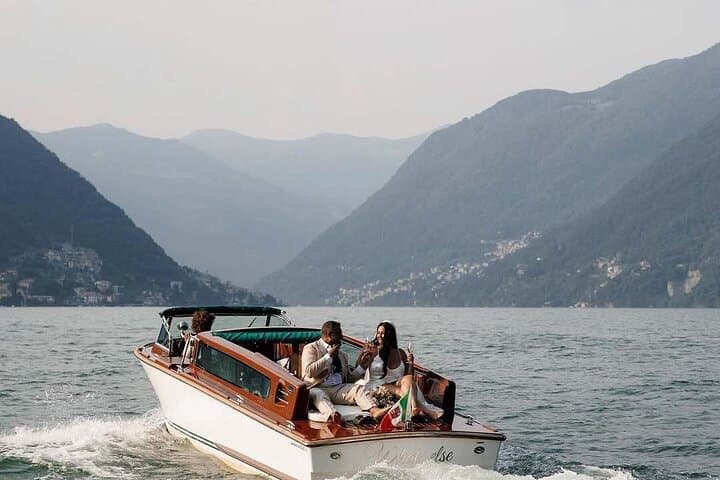 Lake Como Private Wooden Speedboat Tour — photo 1 of 11