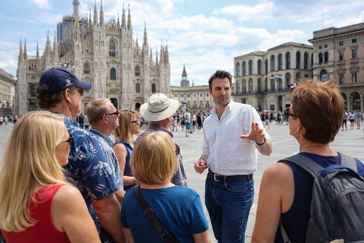 Milan Semi Private Tour with Duomo Skip-the-Line & Rooftop — photo 1 of 13