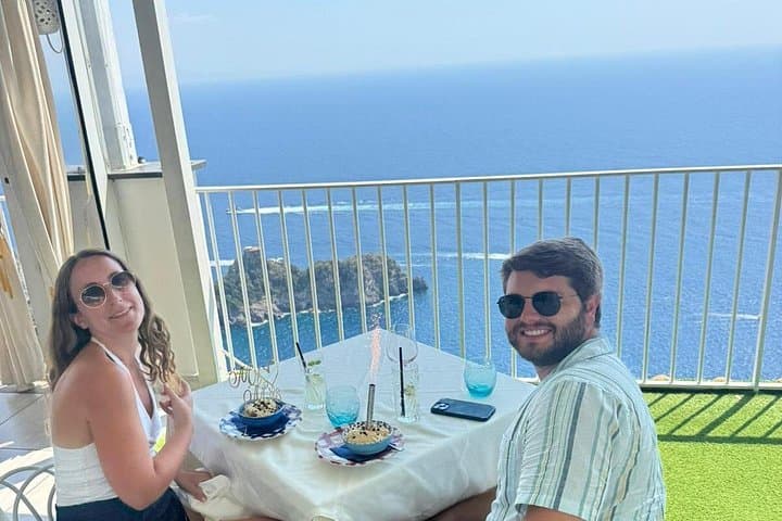 Pompeii and Amalfi Coast Shared or Private tour - Optional Lunch — photo 1 of 12