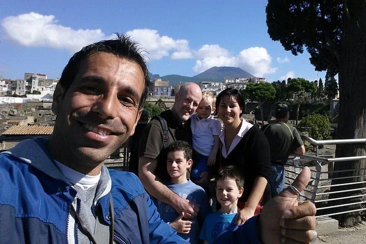 Herculaneum with an archaeologist, The original !!!! — photo 1 of 8