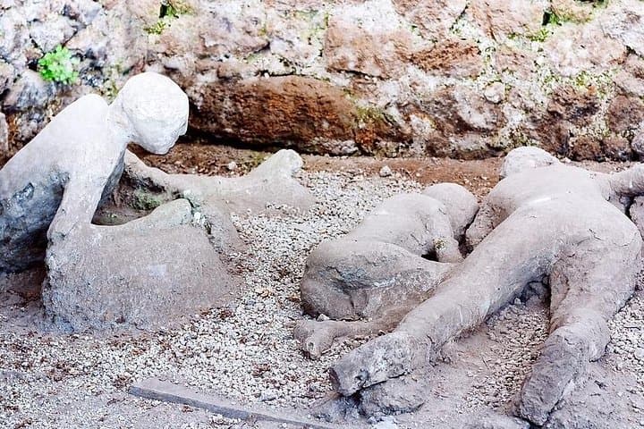 Private Skip-the-Line Pompeii and Vesuvius Tour with Winery Lunch — photo 1 of 10