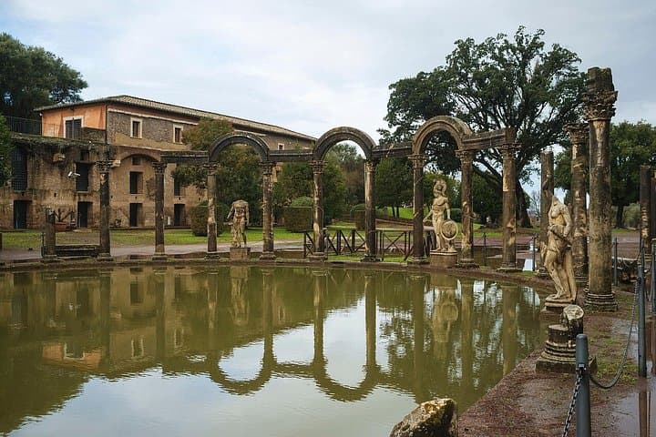 Tour of Villa Adriana with audio guide — photo 1 of 9