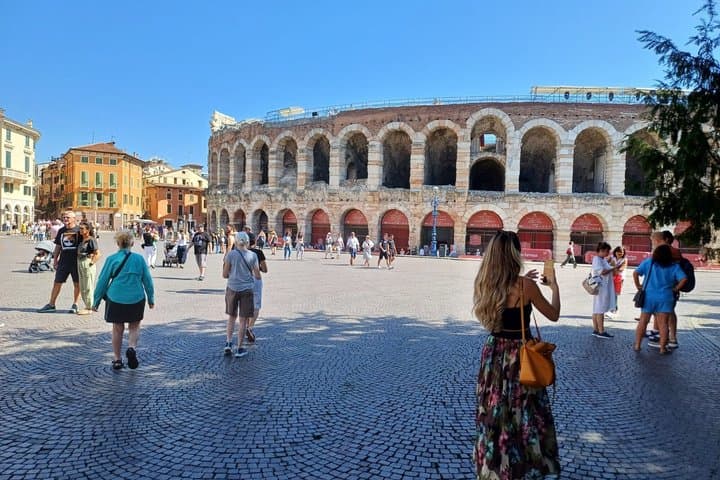 Verona & Lake Garda with Boat Cruise: Full-Day Tour from Milan — photo 1 of 22