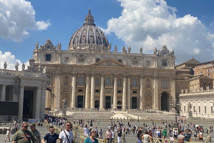 Vatican Museum, Sistine Chapel and St Peter's Basilica Tickets — photo 1 of 5