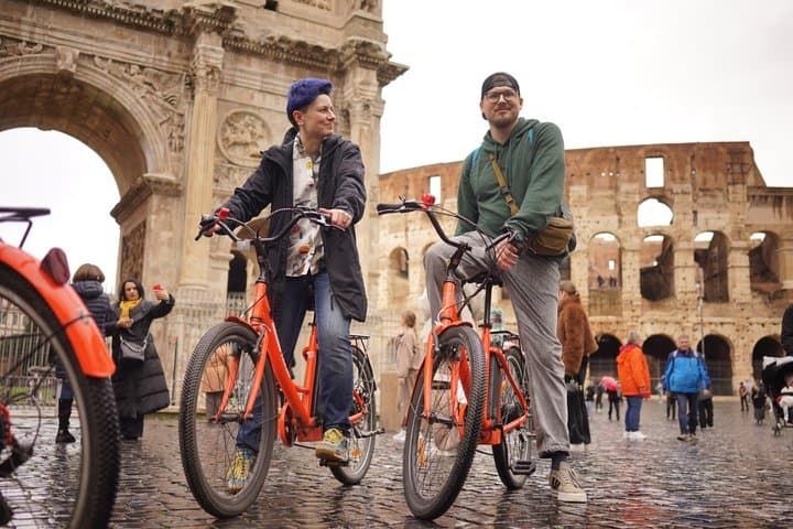 Rome Bike Tour Explore Iconic Landmarks on Two Wheels — photo 1 of 38