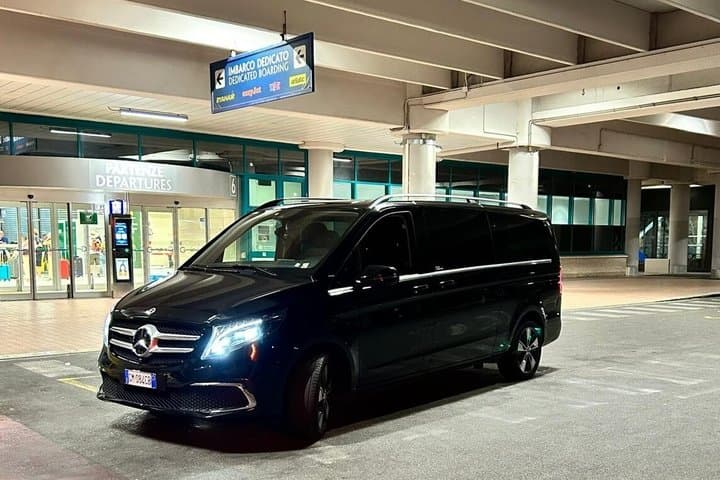 Private Transfer from Matera Hotel to Bari Airport — photo 1 of 8