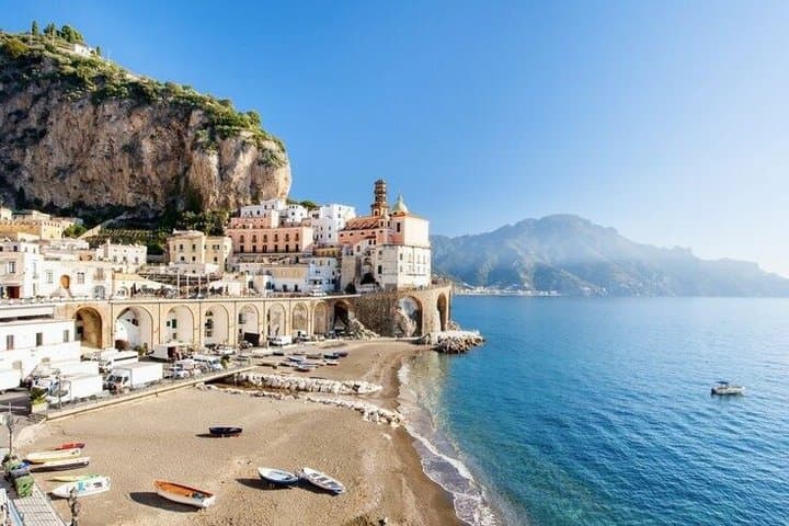 Small Group Tour to Positano Amalfi and Sorrento from Naples — photo 1 of 10