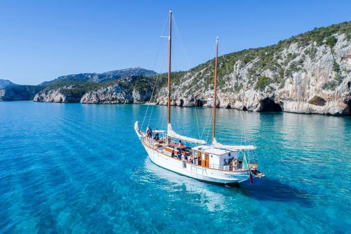 Cala Gonone Tour Gulf of Orosei aboard the Sailing Boat Dovesesto — photo 1 of 13