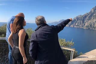 New Shared Small Party Tour to Positano Amalfi and Ravello