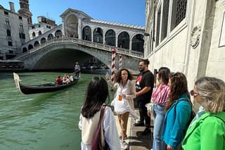 Venice Unveiled: A Stress-Free Small-Group Walking Tour