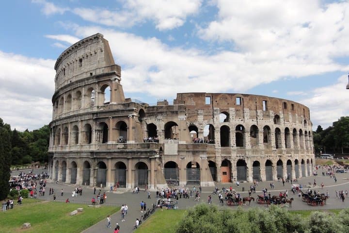 Rome: Colosseum, Forum, and Capitoline Hill Walking Tour — photo 1 of 4
