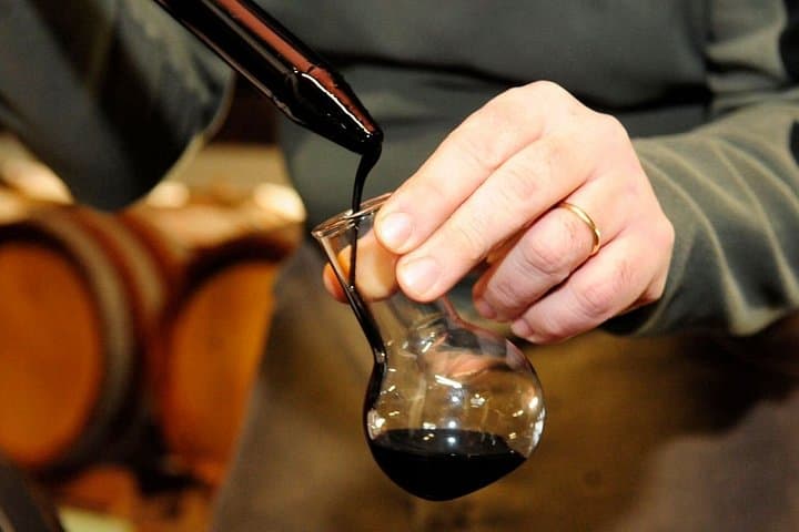 Guided Balsamic Vinegar Cellar Tour and Optional Meal in Modena — photo 1 of 20