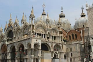 Venice Skip the Line Basilica and Doges Palace Tour