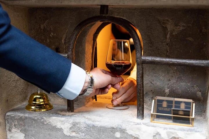 Private Florence Wine & Food Experience - 2.5 Hour Walking Tour — photo 1 of 9
