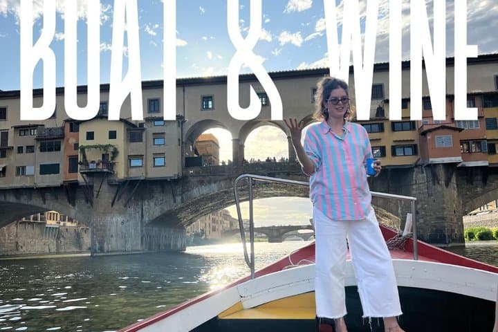 Panoramic Florence by Boat with Wine — photo 1 of 26