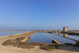 Sensory Experience in Trapani Salt Pans with Mamma Caura