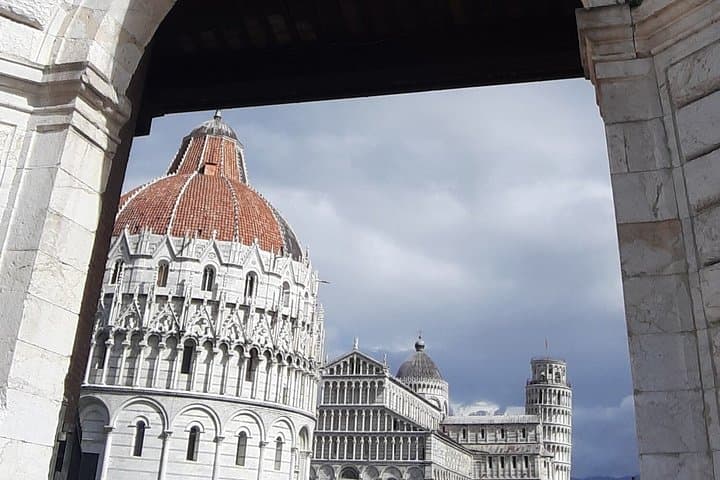 Pisa Beyond the Leaning Tower — photo 1 of 9