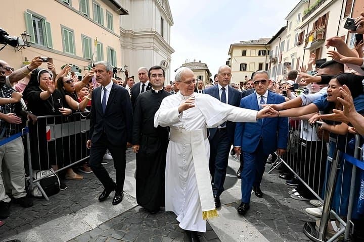 1 Day The Popes Summer Escape in Castel Gandolfo and Nemi Village — photo 1 of 12