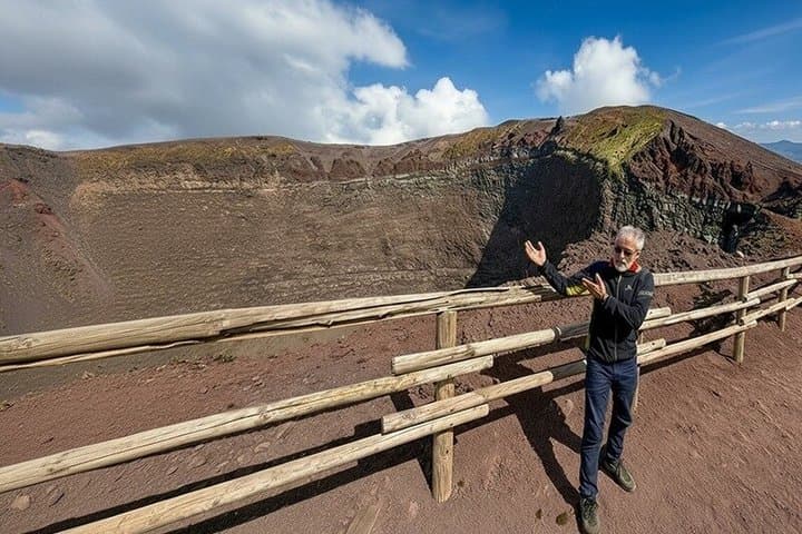 Pompeii & Mt. Vesuvius Day Trip from Rome with Lunch — photo 1 of 14