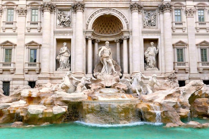 Expert Small-Group Tour of Trevi Fountain & Pantheon, with Entry — photo 1 of 10