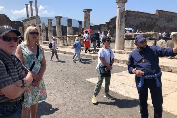 Pompeii Afternoon Guided Tour And Visit To House Of Chaste Lovers — photo 1 of 32
